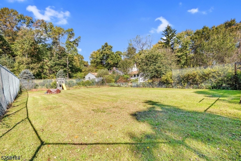 Prides Crossing - Residential