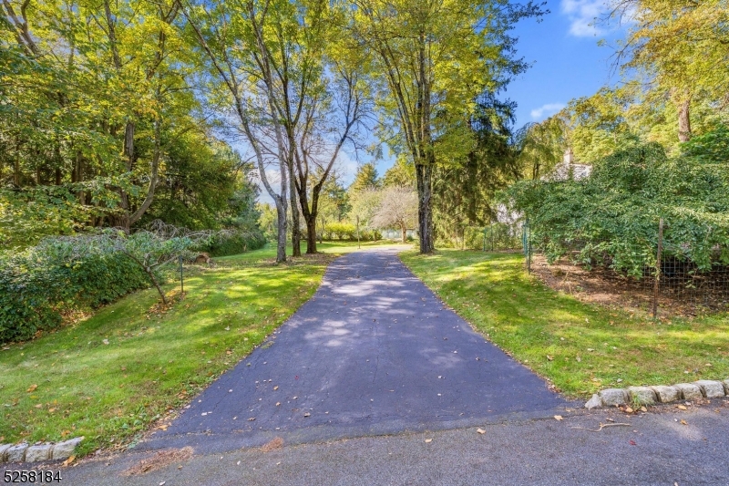 Prides Crossing - Residential