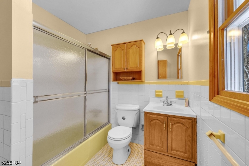 Prides Crossing - Residential