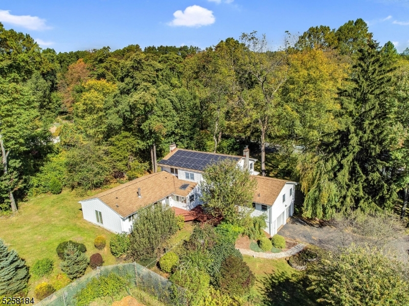 Prides Crossing - Residential