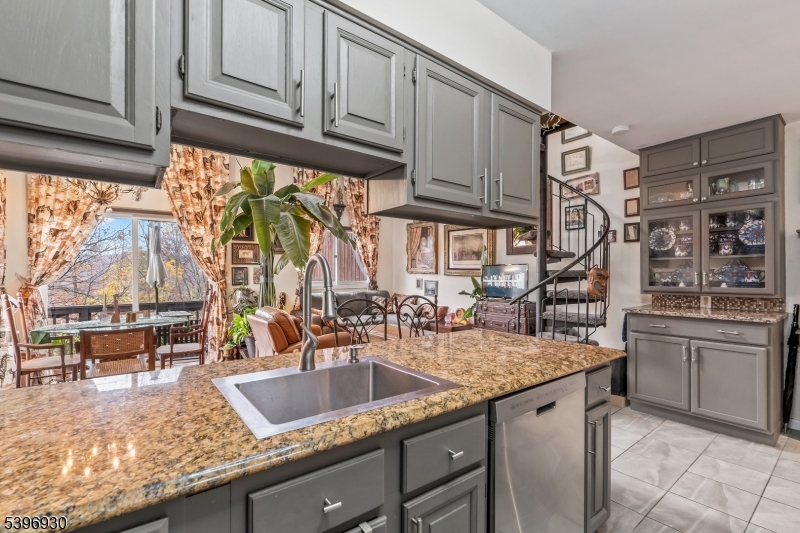 Great Gorge Condos - Residential