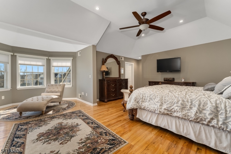 Milestone Manor - Residential