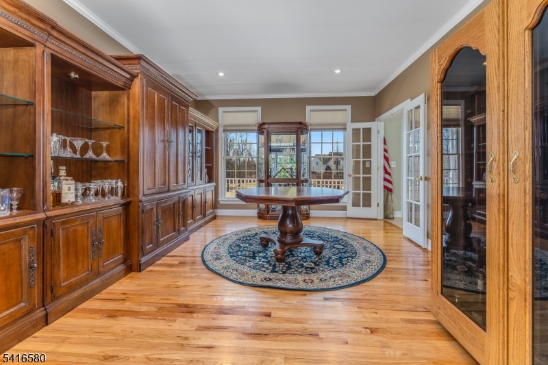 Milestone Manor - Residential