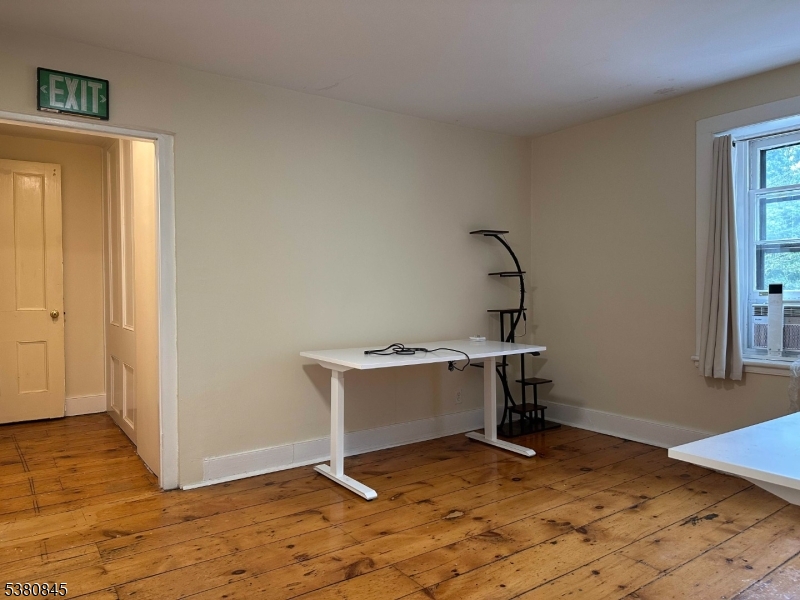 Speedwell Lake - Commercial Lease