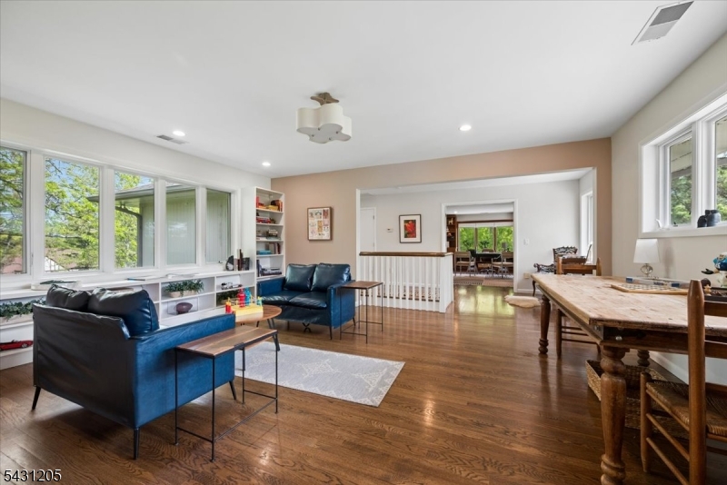 Rolling Hill at Blackberry - Residential