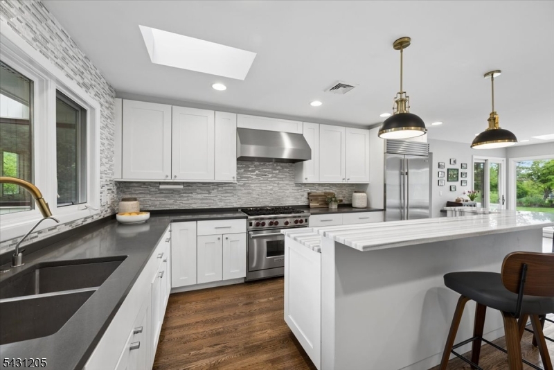 Rolling Hill at Blackberry - Residential
