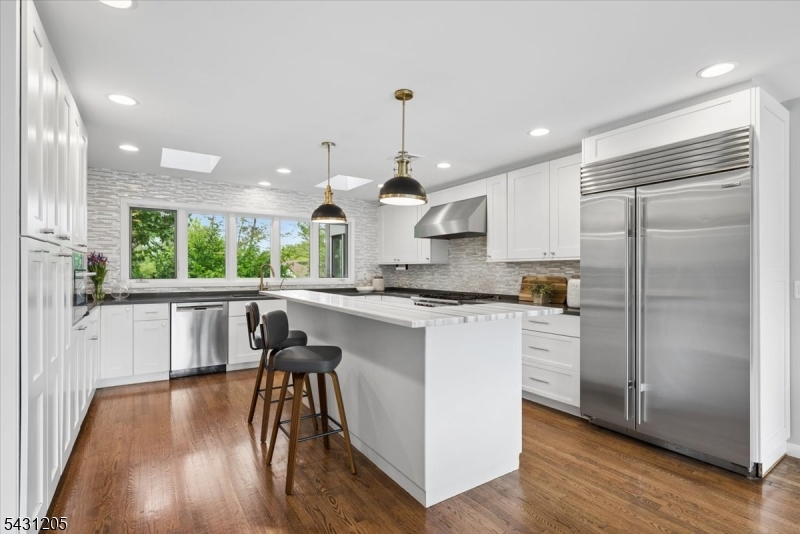 Rolling Hill at Blackberry - Residential