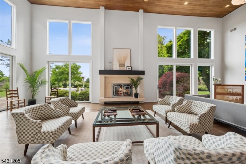 Rolling Hill at Blackberry - Residential