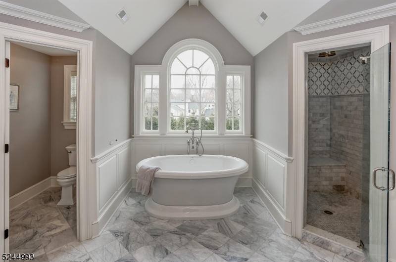 Rolling Hill - Residential