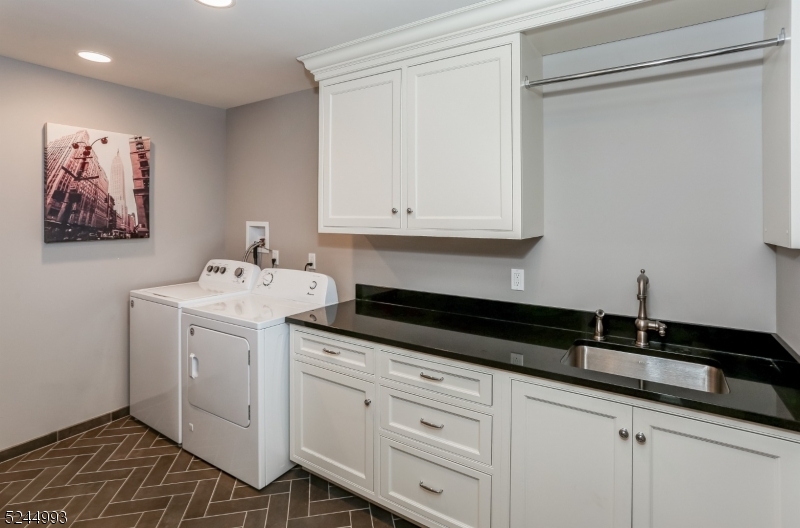 Rolling Hill - Residential