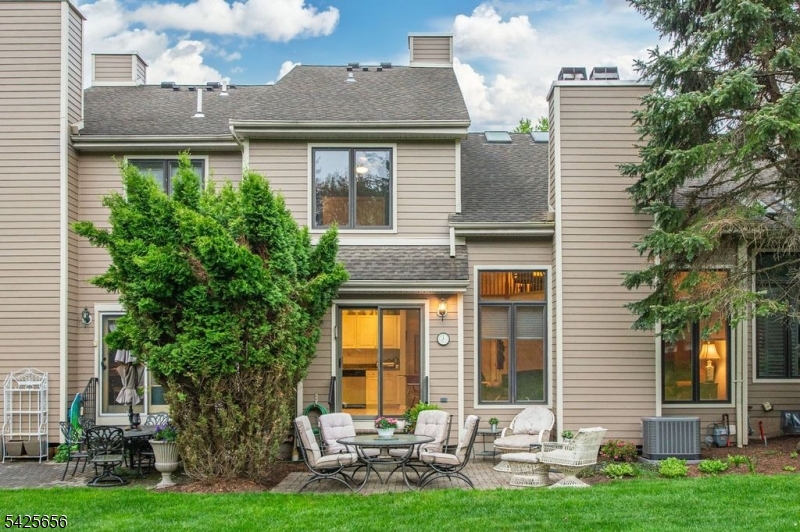 LONGVIEW - Residential