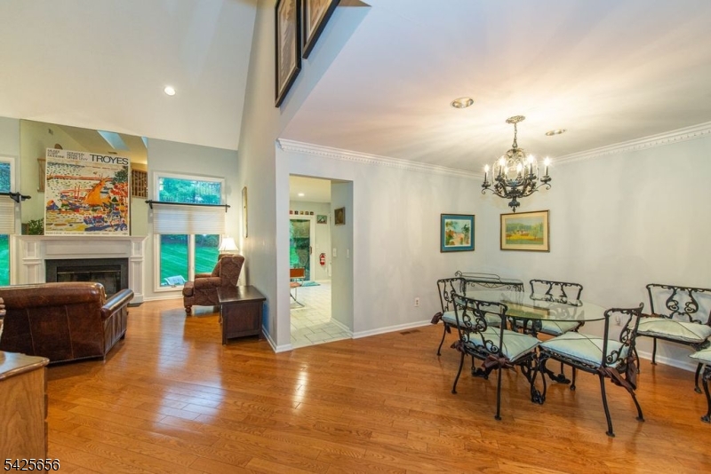 LONGVIEW - Residential