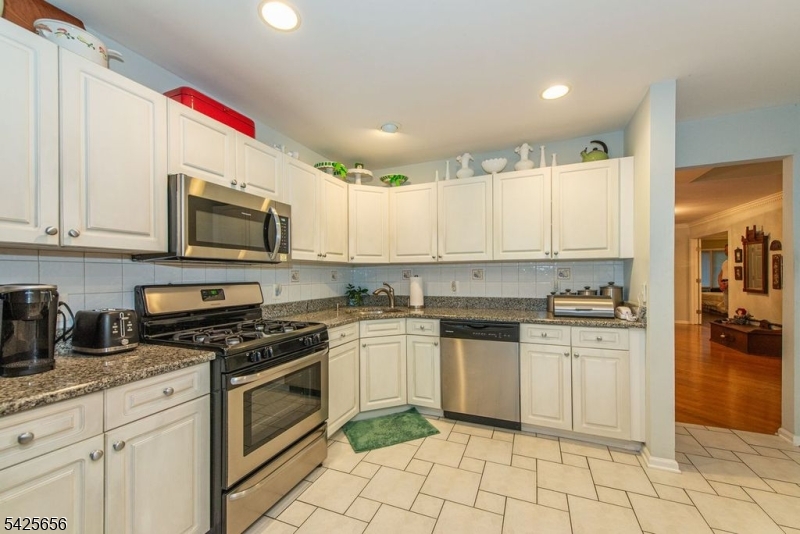 LONGVIEW - Residential