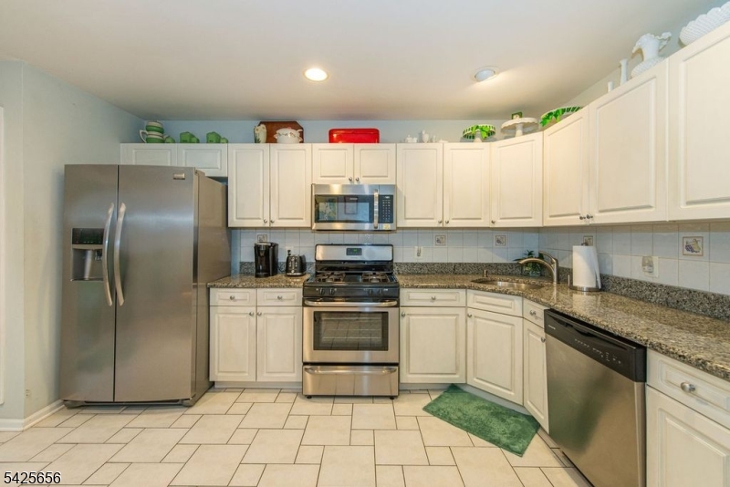 LONGVIEW - Residential
