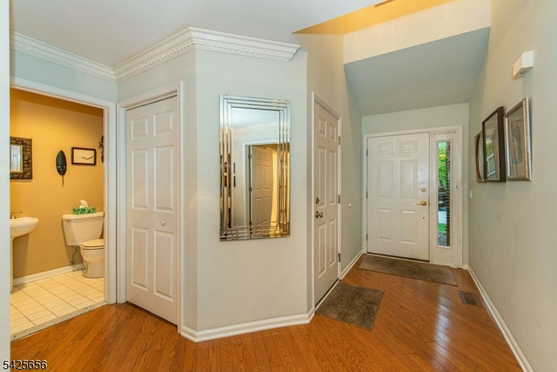 LONGVIEW - Residential