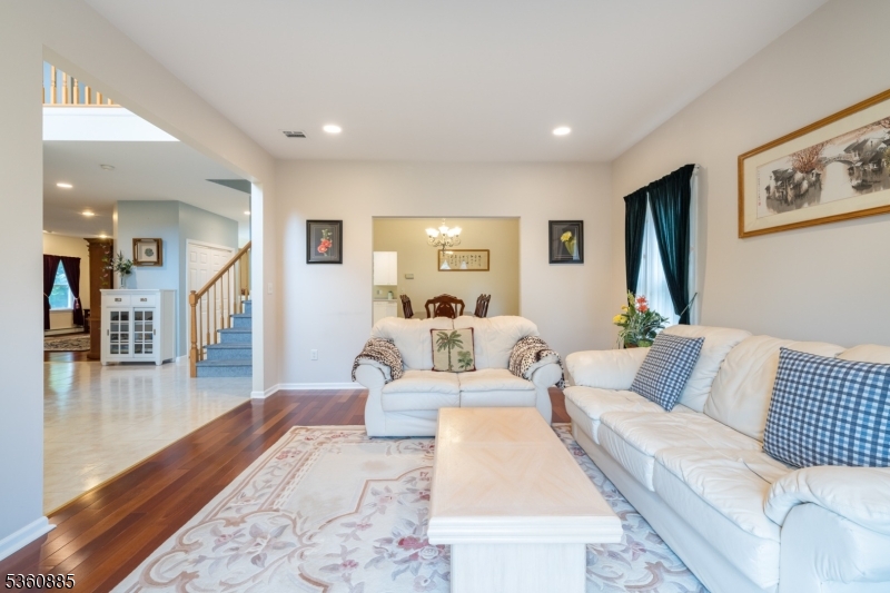 Mazdabrook - Residential