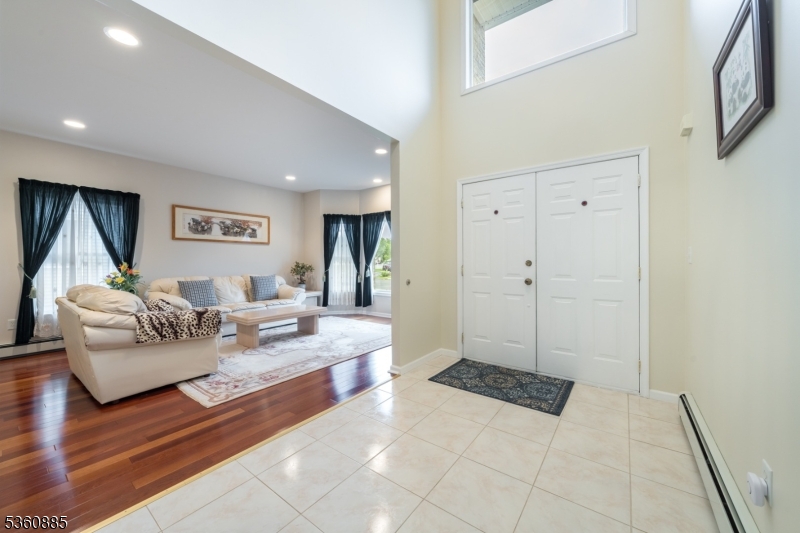 Mazdabrook - Residential