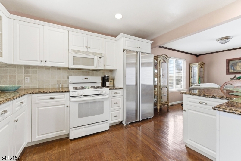 Whispering Way - Residential