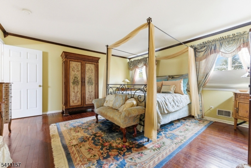 Whispering Way - Residential