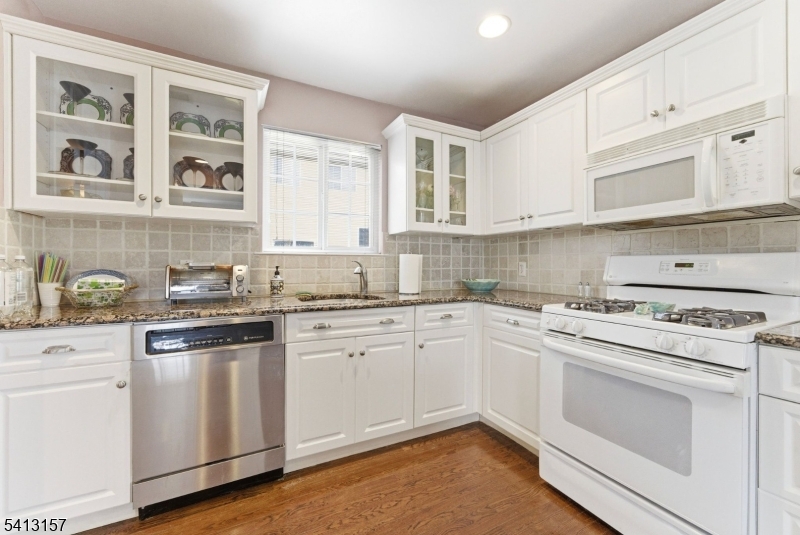 Whispering Way - Residential