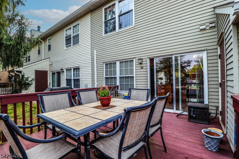 QUAILBROOK COLONIAL TOWNHM - Residential