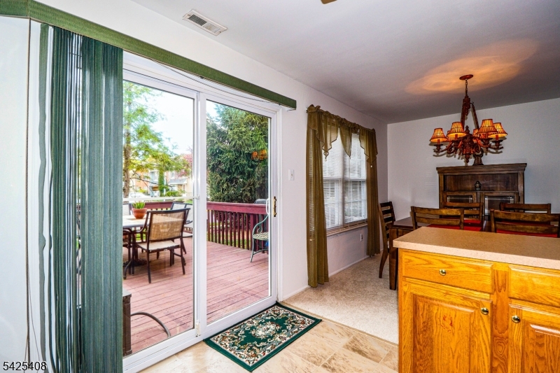 QUAILBROOK COLONIAL TOWNHM - Residential