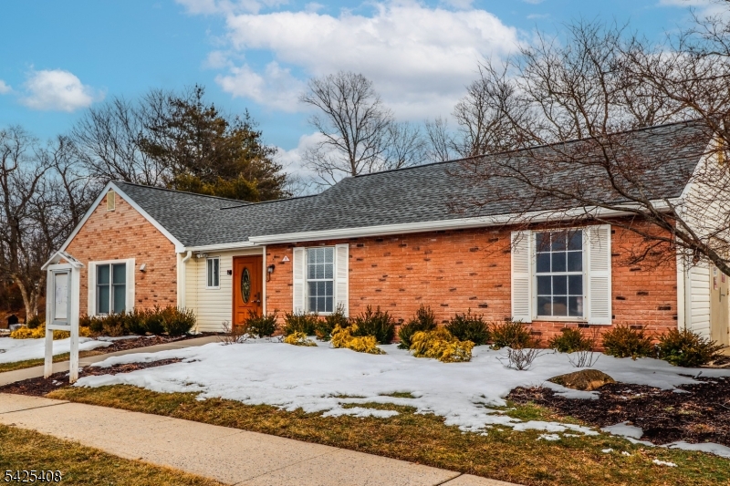 QUAILBROOK COLONIAL TOWNHM - Residential