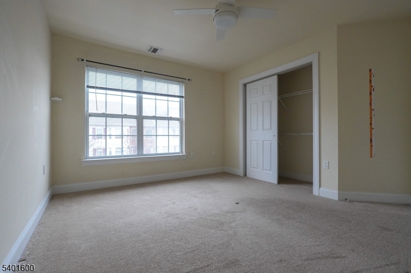 Riverwalk - Residential Lease