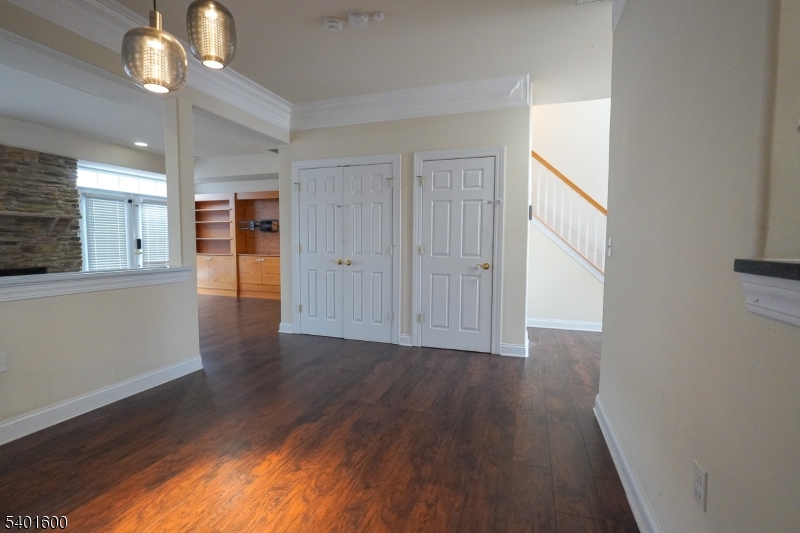 Riverwalk - Residential Lease