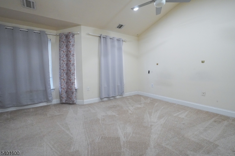 Riverwalk - Residential Lease