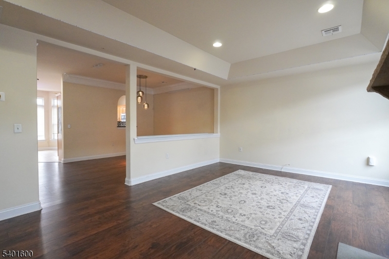 Riverwalk - Residential Lease