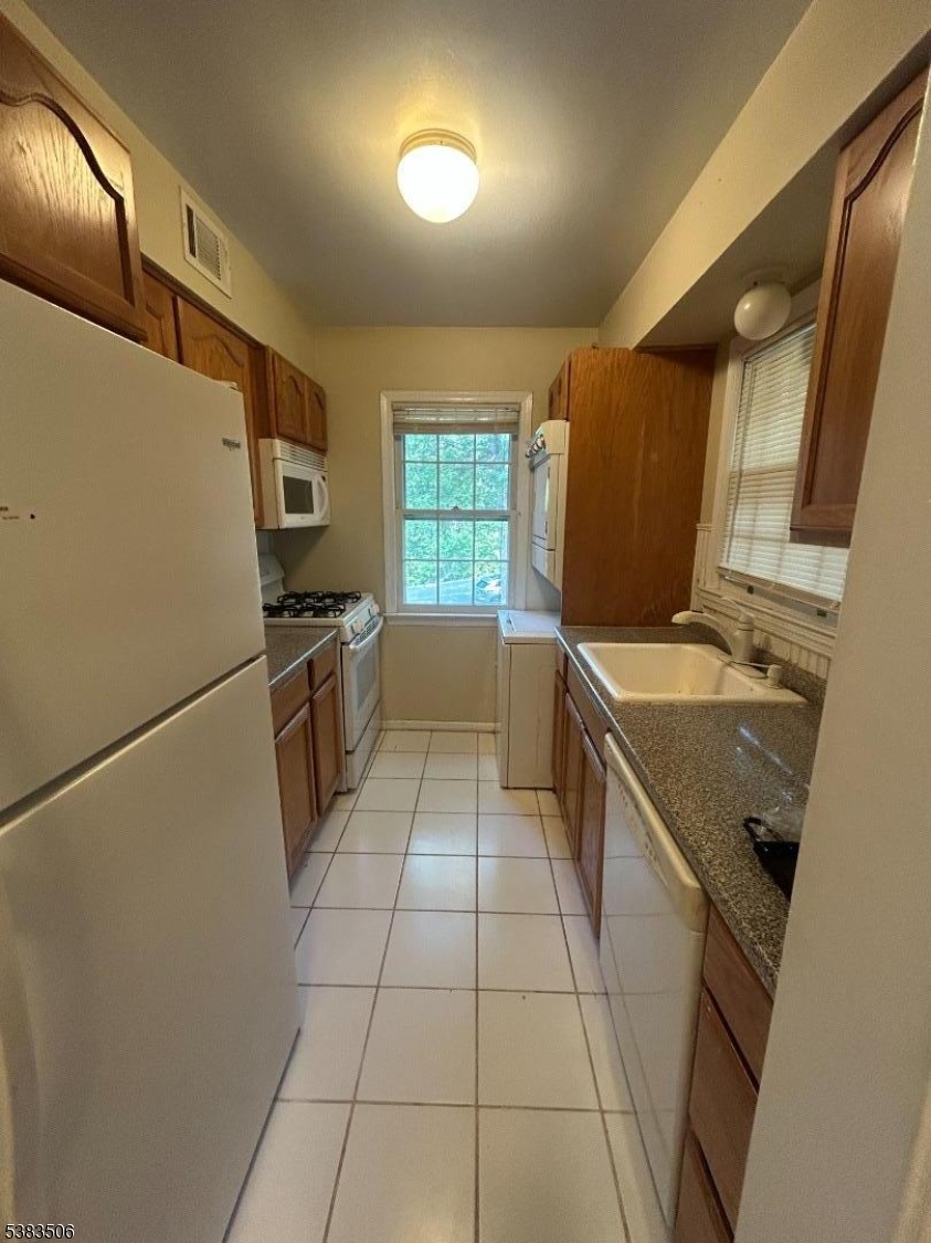 Pather Valley - Residential Lease