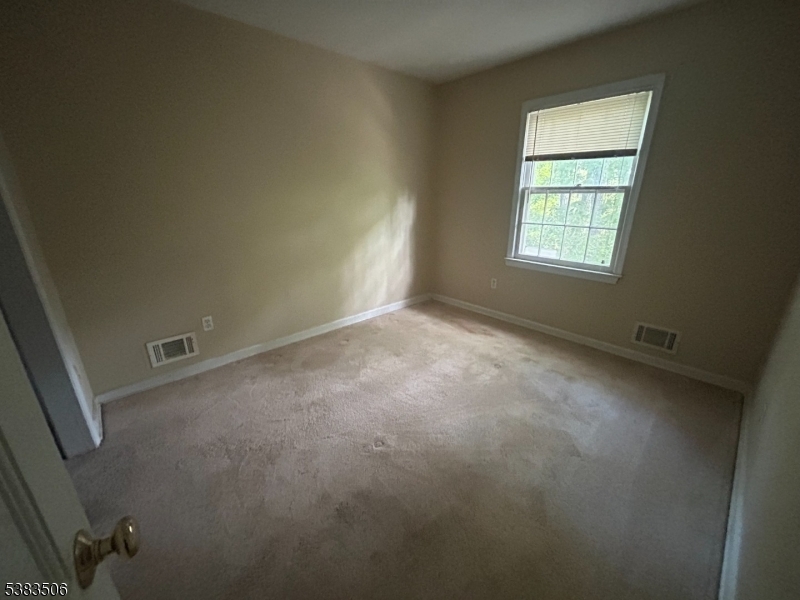 Pather Valley - Residential Lease