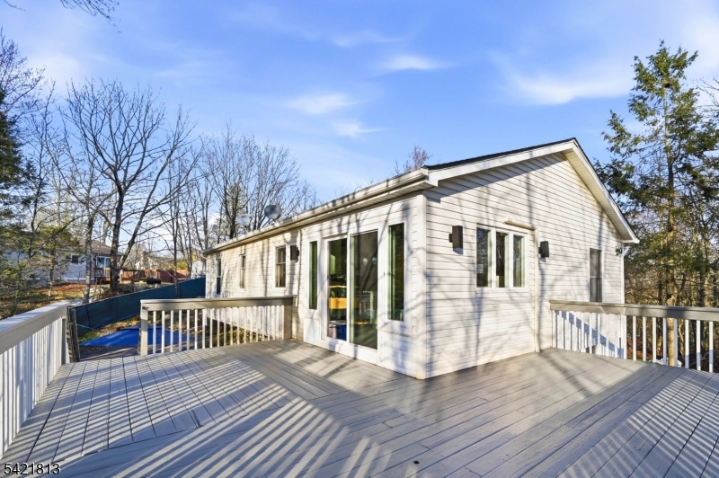 Upper Greenwood Lake - Residential