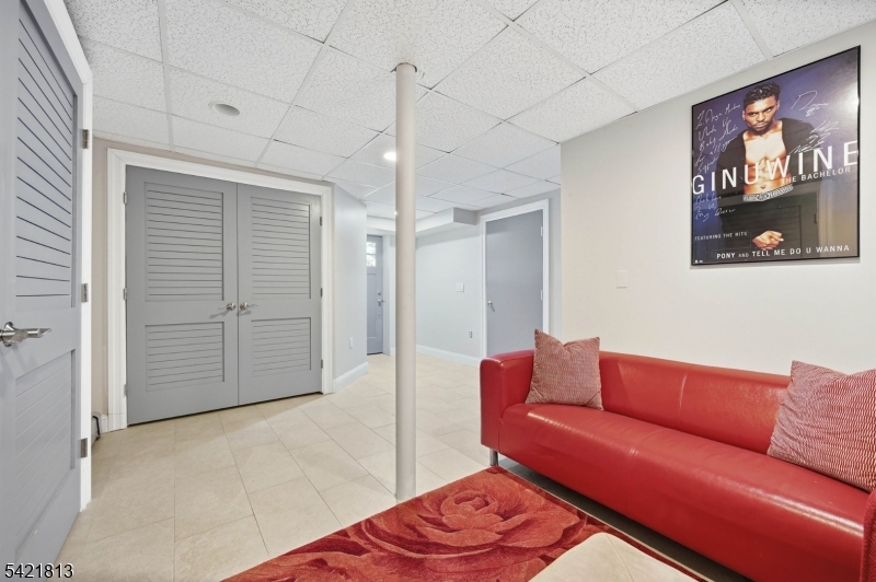 Upper Greenwood Lake - Residential