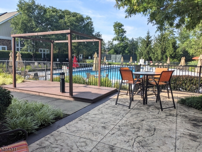 Somerset Run - Residential