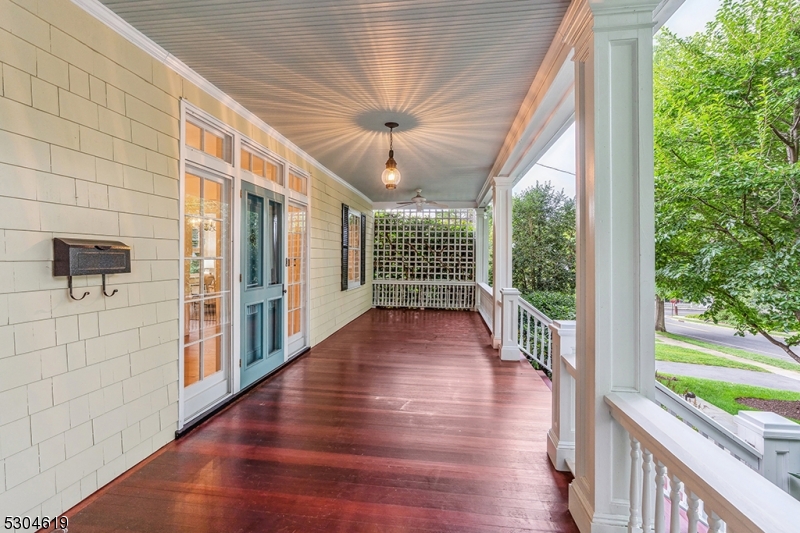 Franklin school - Residential