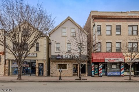 MLS: 3943453