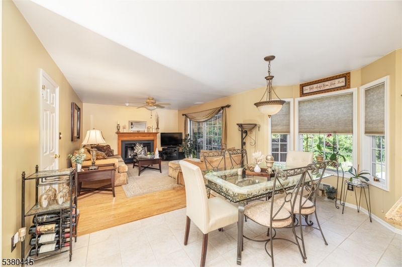 Vernon Twp., New Jersey 07461, United States, 4 Bedrooms Bedrooms, ,3 BathroomsBathrooms,Residential,Active,200586