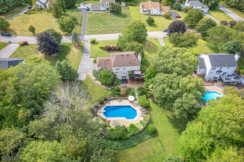 Vernon Twp., New Jersey 07461, United States, 4 Bedrooms Bedrooms, ,3 BathroomsBathrooms,Residential,Active,200586