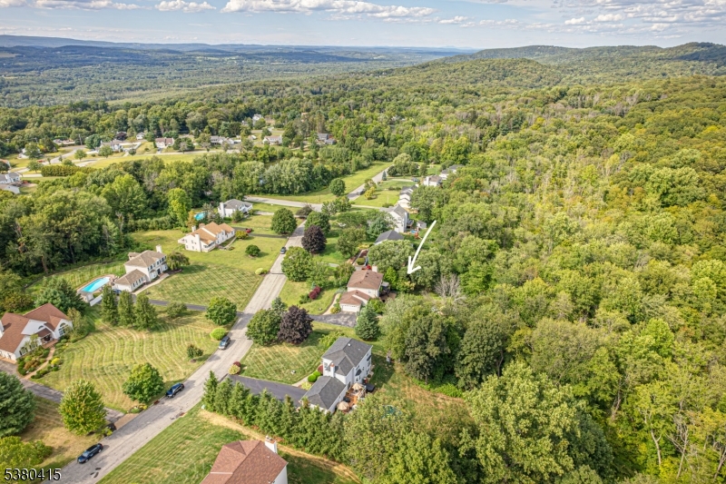 Vernon Twp., New Jersey 07461, United States, 4 Bedrooms Bedrooms, ,3 BathroomsBathrooms,Residential,Active,200586