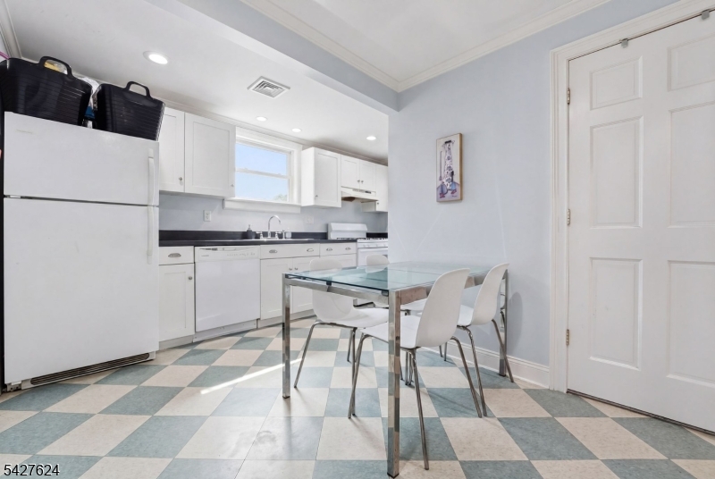 Brookdale Section - Residential Income