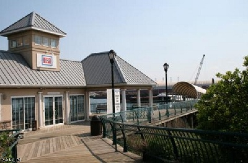 Port Liberte - Residential