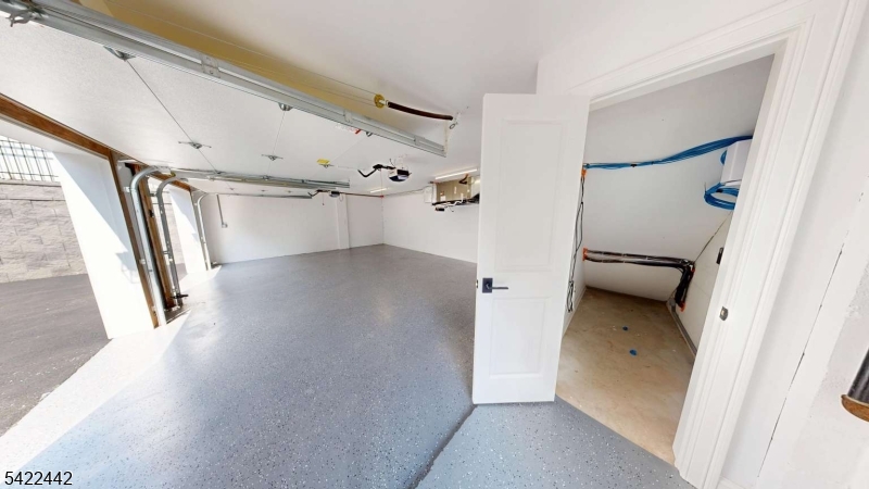 The Estates at 5th Avenue - Residential