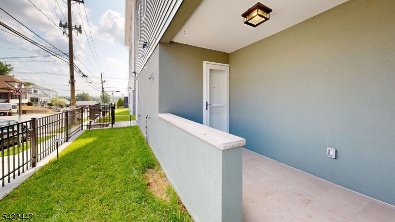 The Estates at 5th Avenue - Residential