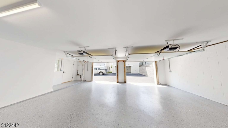 The Estates at 5th Avenue - Residential