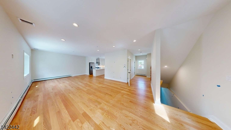 The Estates at 5th Avenue - Residential