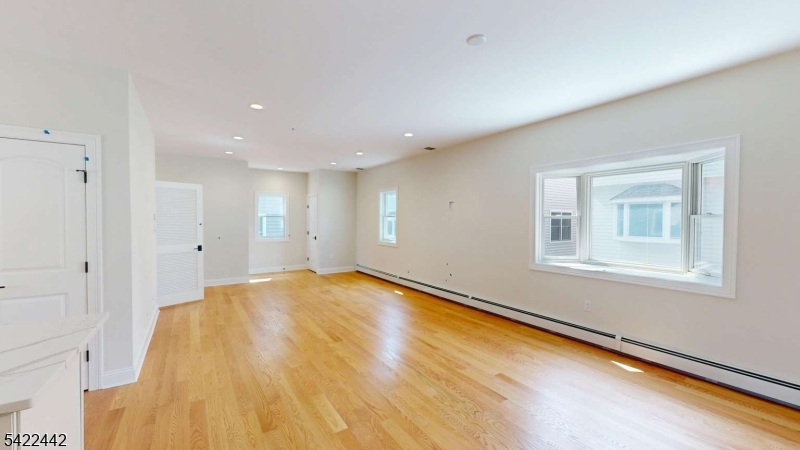 The Estates at 5th Avenue - Residential