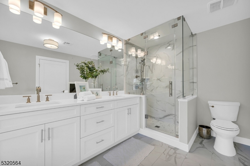 Downtown Summit - Residential