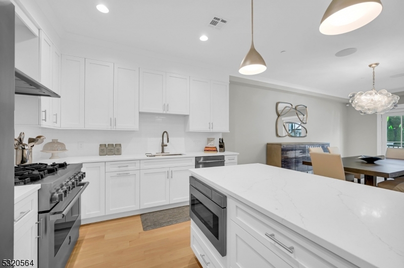 Downtown Summit - Residential